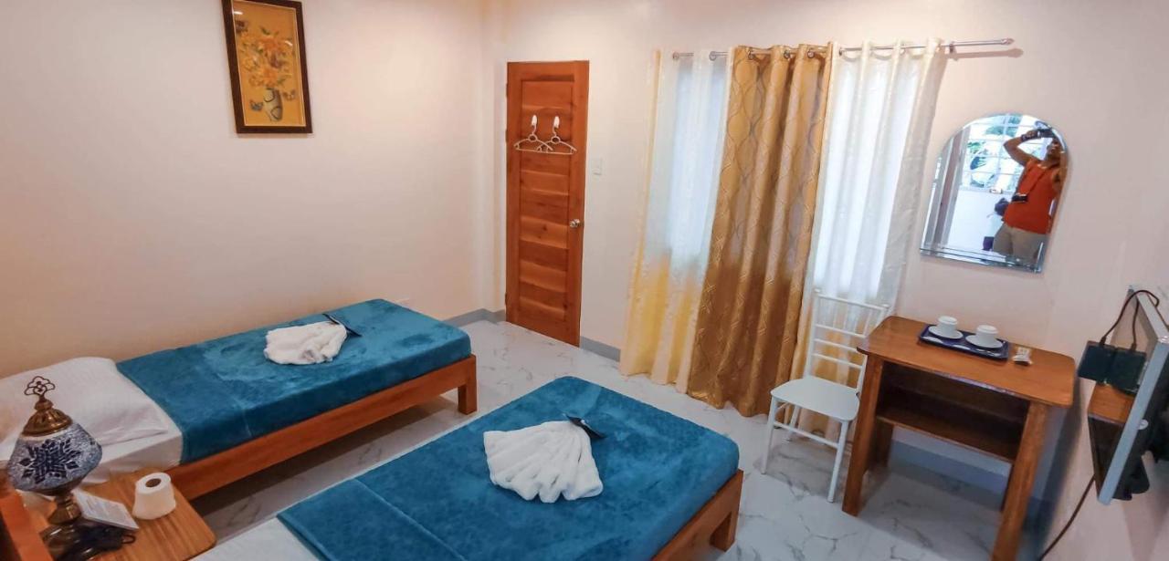 Elnora Delmar Travellers Inn Siquijor Esterno foto